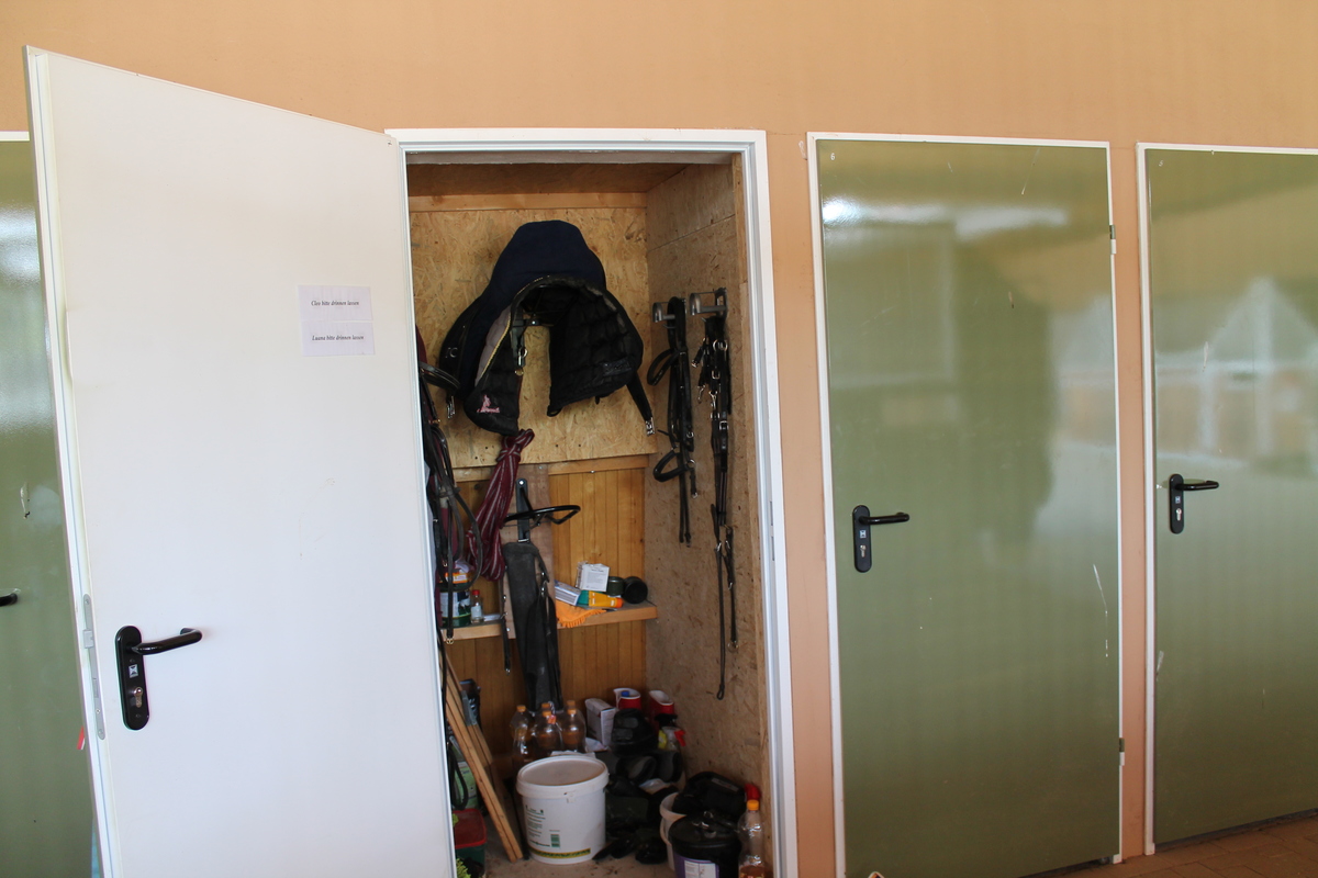 2193be003950481531a2f56cb3094e3d_1200_1200_0