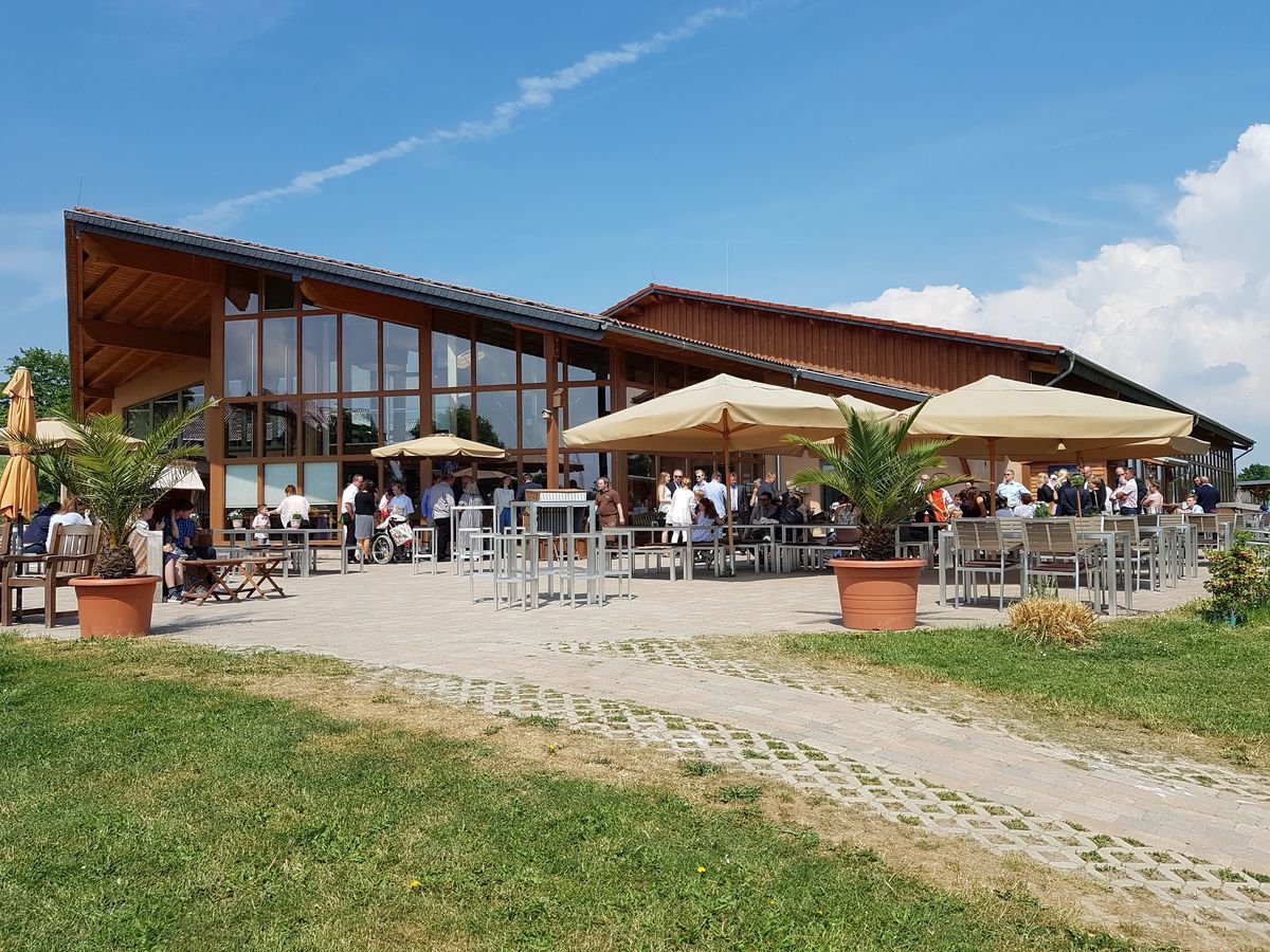 9b1f8f7b43c4a9acf21163f2c3f64138_1200_1200_0