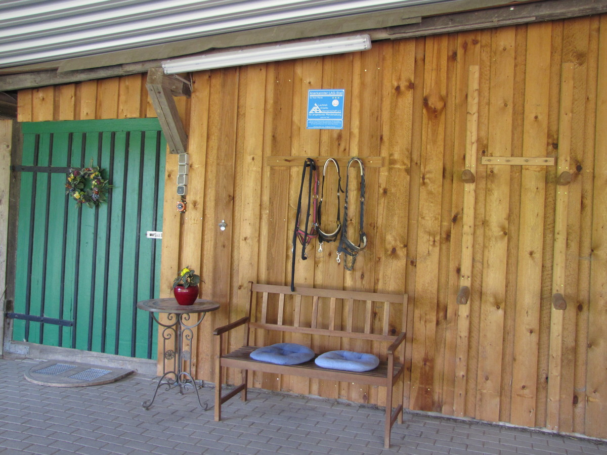 e0738778663acb1ecde4c8c845730f3a_1200_1200_0